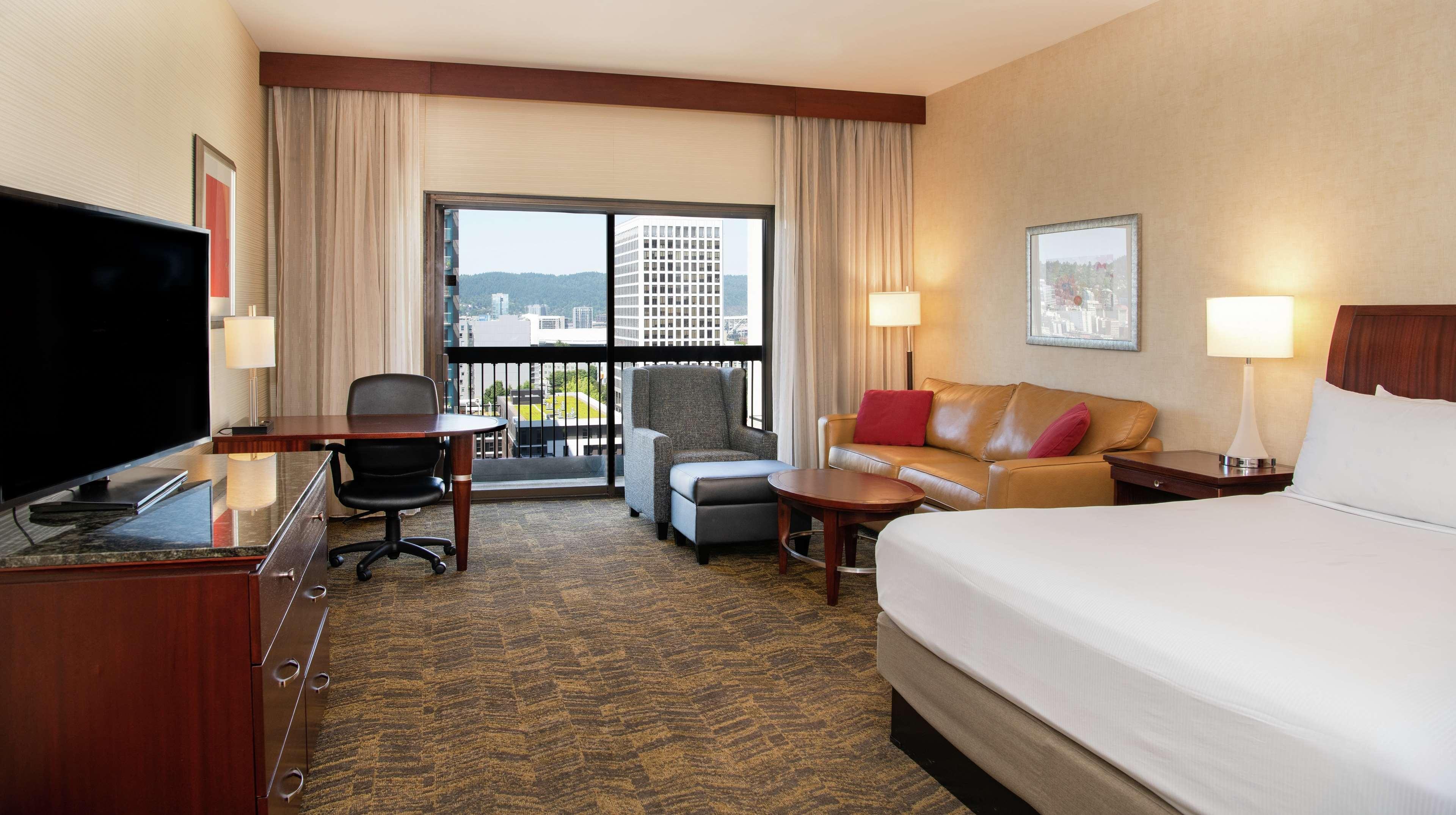 Doubletree By Hilton Portland Hotell Exteriör bild