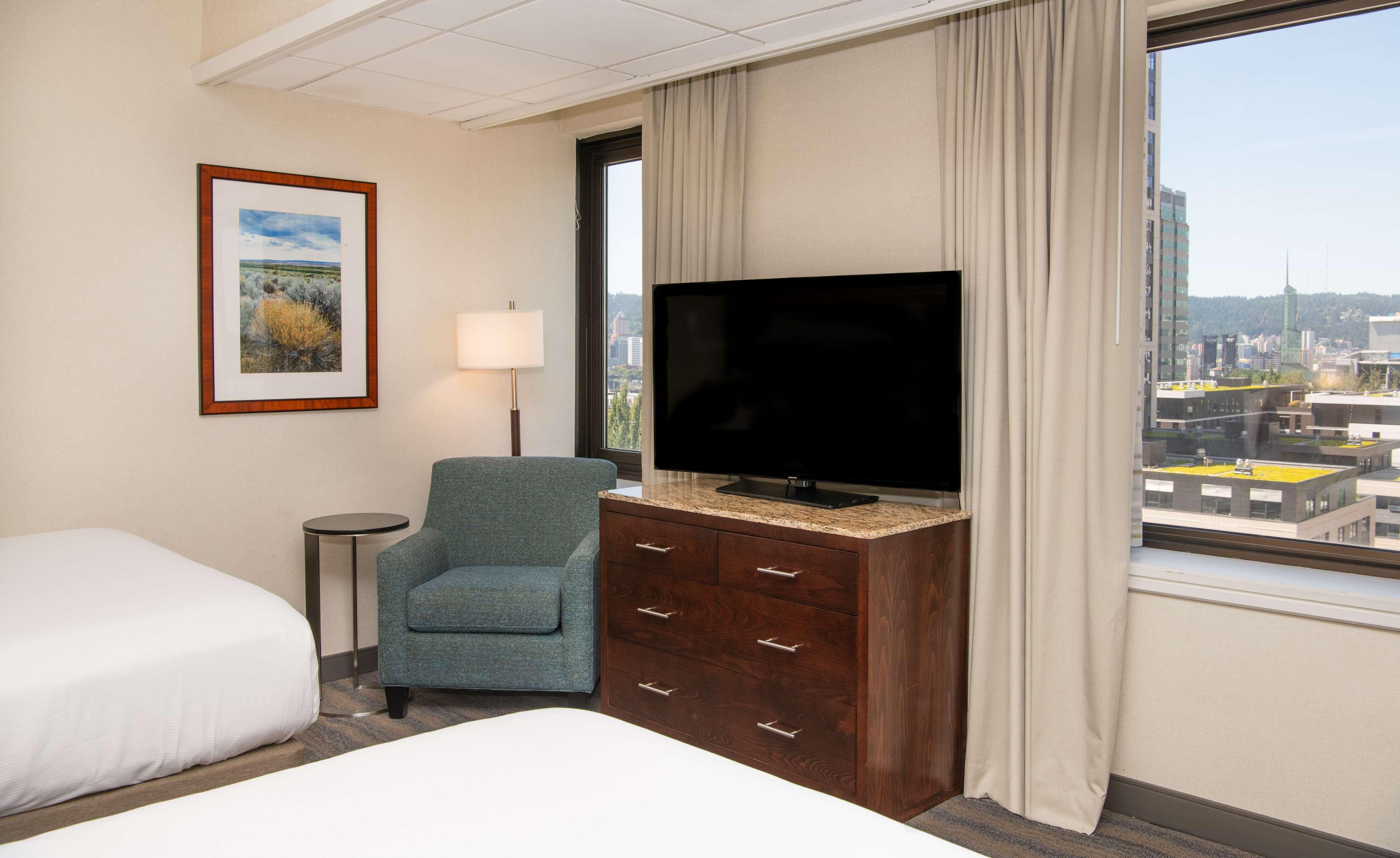 Doubletree By Hilton Portland Hotell Exteriör bild
