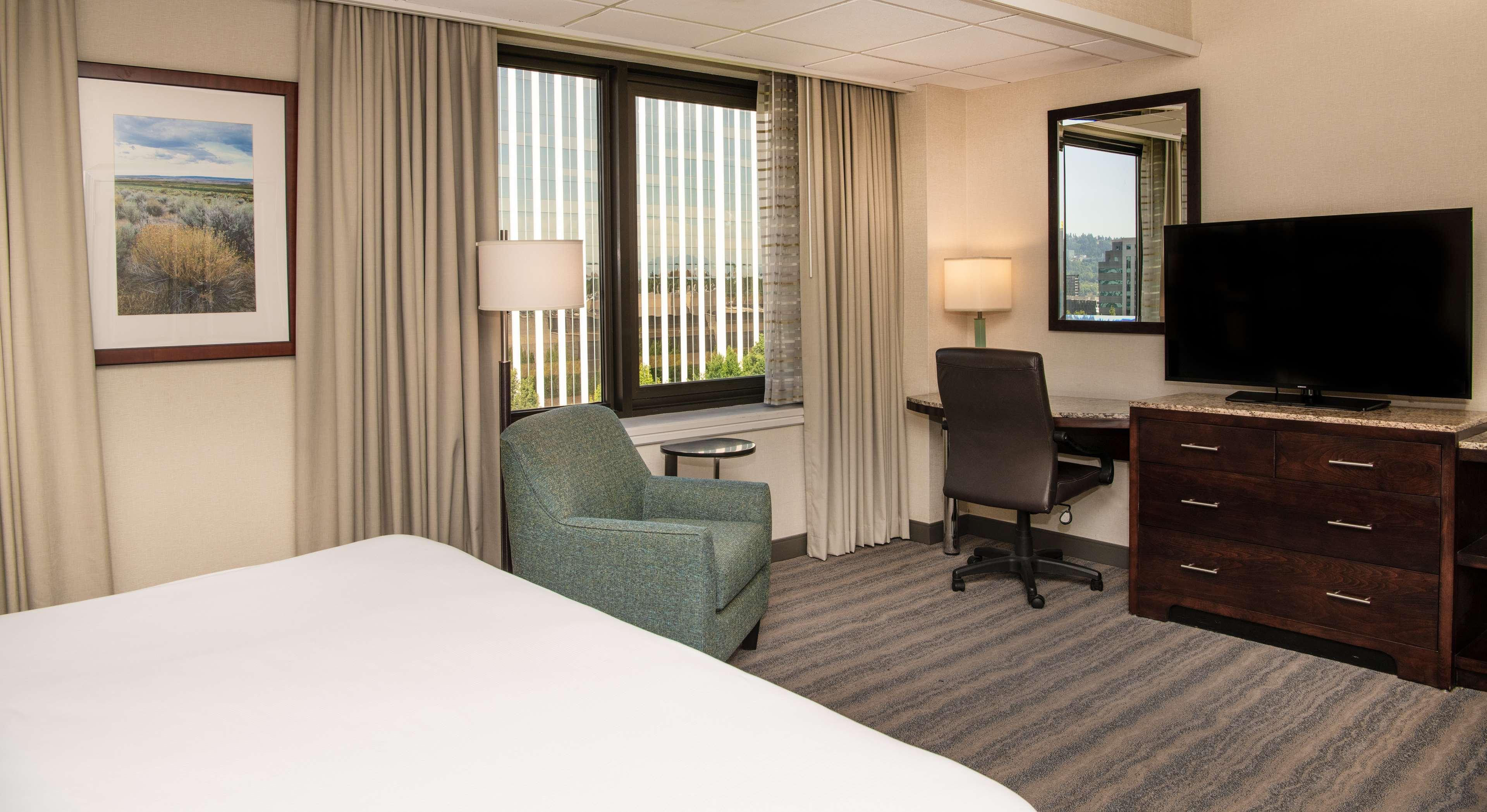Doubletree By Hilton Portland Hotell Exteriör bild